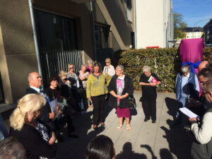 Bücherschrank in Buchheim eröffnet