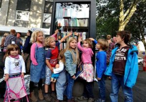 Eselsohren als Kölner Erfolgsgeschichte: Zweifaches Jubiläum für die Bürgerstiftung Köln